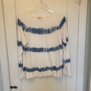 Style& co  Blue and White Tie-Dye Long Sleeve Top